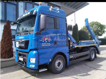 Портальный бункеровоз MAN TGX 18.500