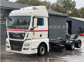 Грузовик-шасси MAN TGX 26.400