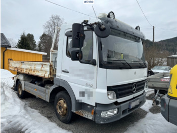 Грузовик бортовой/ Платформа MERCEDES-BENZ Atego 818