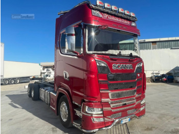 Грузовик-шасси SCANIA S 500