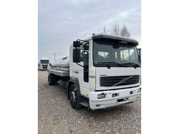 Грузовик-цистерна VOLVO FL 250