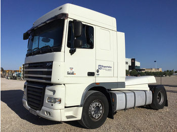 Тягач DAF XF105.460