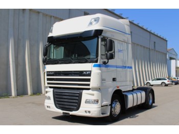 Тягач DAF XF105.460 Euro5 Manuell Retarder Skylights SSC