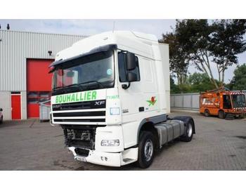 Тягач DAF XF105-460 Spacecab Automatic Euro-5 2013
