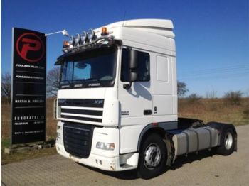 Тягач DAF XF 105.410 Space Cab - Manuel Gearbox