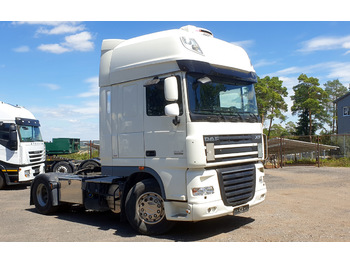 Тягач DAF XF 105.460: фото 1