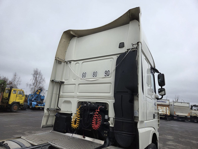 Тягач DAF XF 106 510