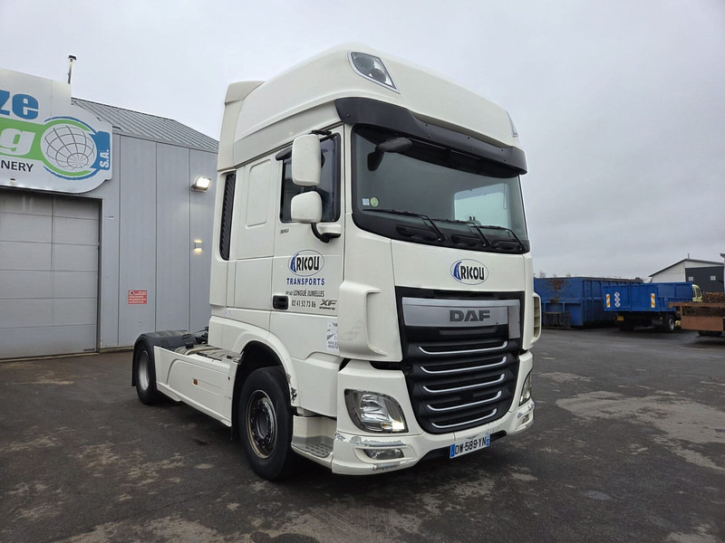 Тягач DAF XF 106 510