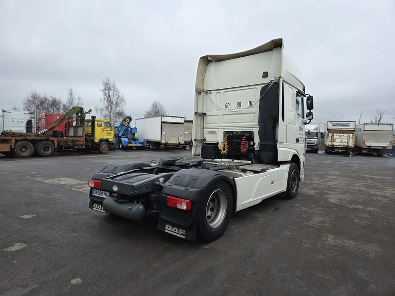 Тягач DAF XF 106 510