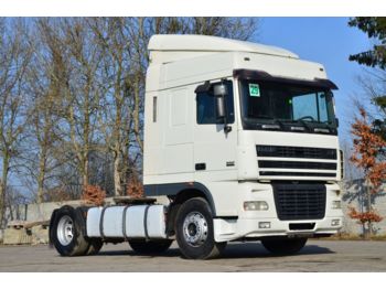 Тягач DAF XF 95.430 model 2005: фото 1