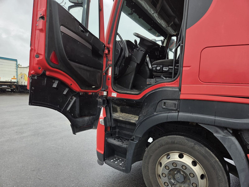 Тягач Iveco Stralis 570