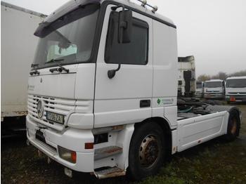 Тягач Mercedes Actros 1853: фото 1