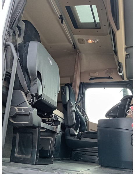 Тягач Mercedes-Benz Actros 1848 - noise in engine