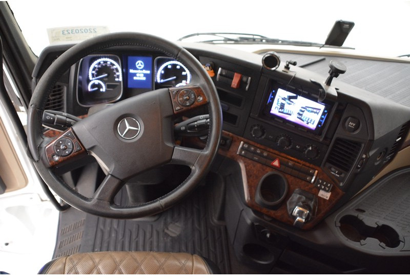 Тягач Mercedes-Benz Actros 2645 - 6x4 "NON-EU": фото 10
