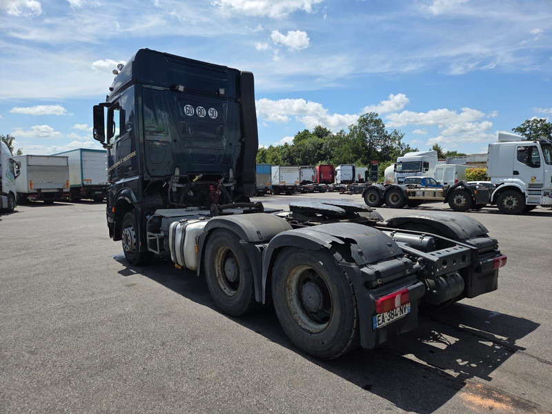 Тягач Mercedes-Benz Arocs 3363
