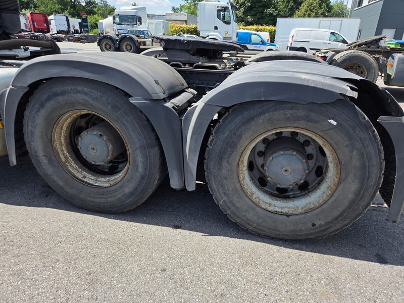 Тягач Mercedes-Benz Arocs 3363