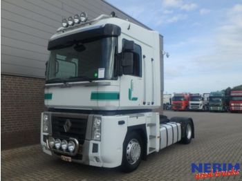 Тягач Renault Magnum 460 4X2 Euro 5