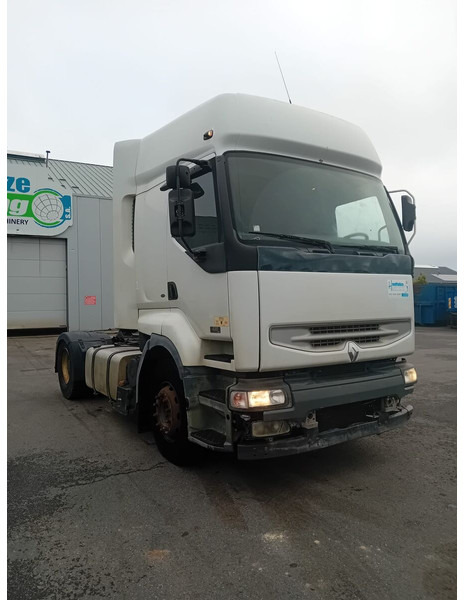 Тягач Renault Premium 420