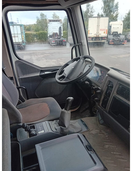 Тягач Renault Premium 420