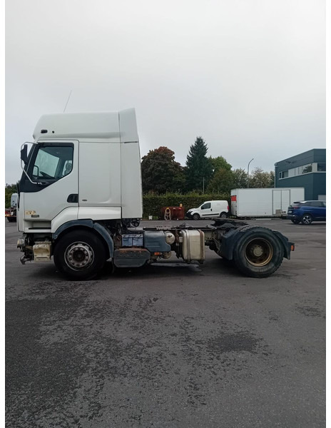 Тягач Renault Premium 420