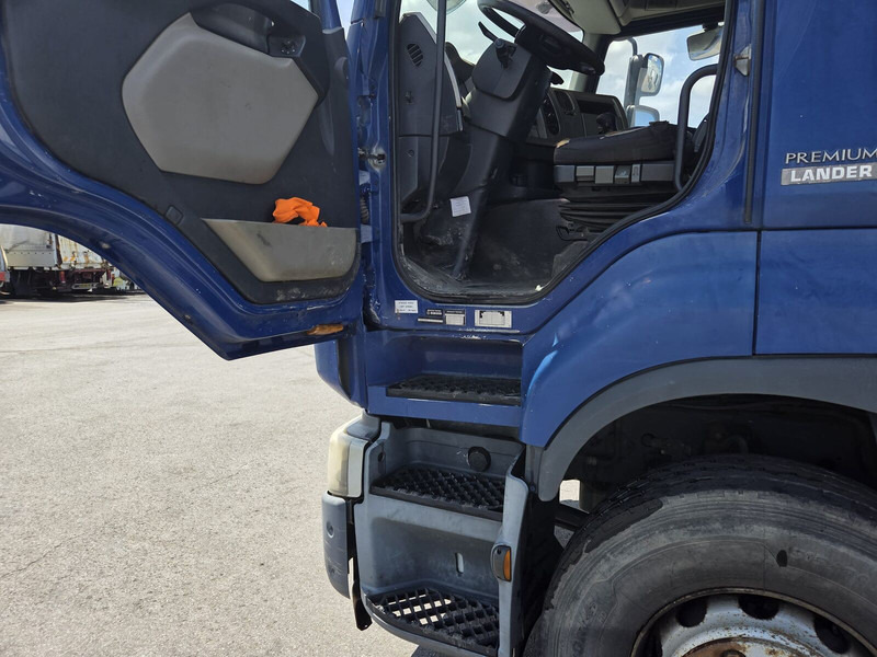 Тягач Renault Premium Lander 410dxi