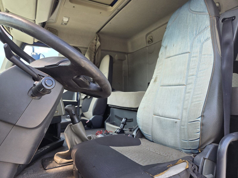 Тягач Renault Premium Lander 410dxi