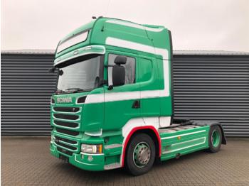 Тягач SCANIA R410