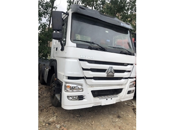 Тягач SINOTRUK HOWO 371 Truck head: фото 1