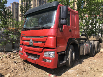 Тягач SINOTRUK HOWO TRUCK: фото 1