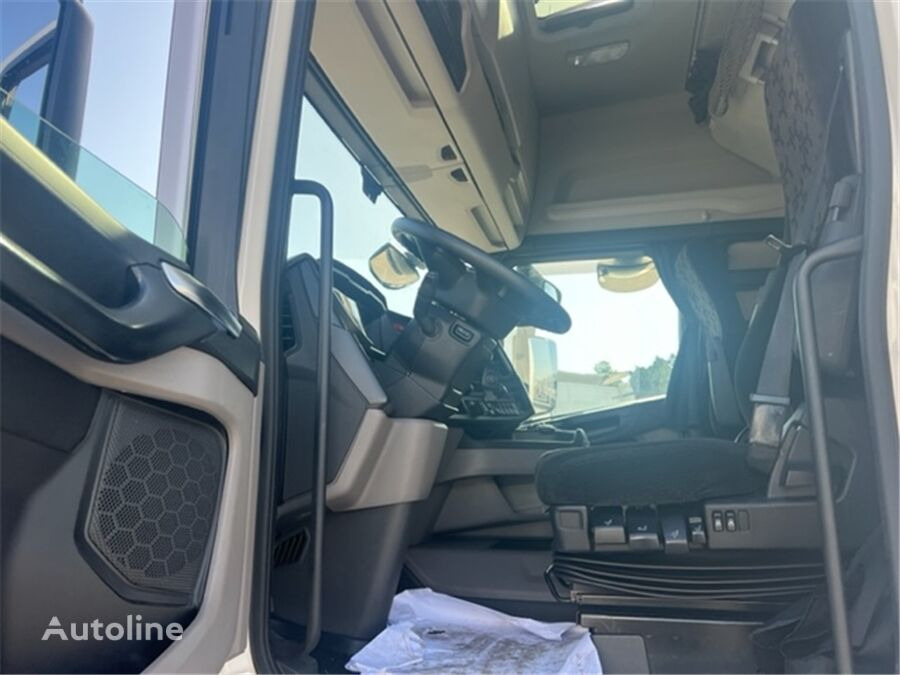 Тягач Scania R500: фото 5