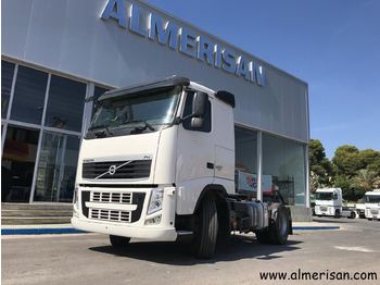 Тягач VOLVO FH480. AUTOMATICO + VEB+. COLOR BLANCO