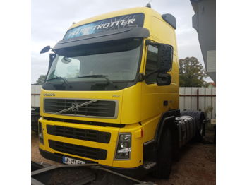 Тягач VOLVO FM 450