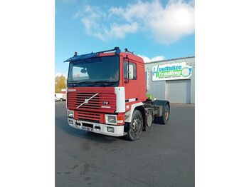 Тягач Volvo F12