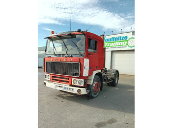 Тягач Volvo F12