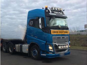 Тягач Volvo FH16 750: фото 1