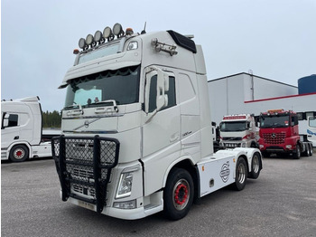 Volvo FH 13.500 Globetrotter XL 6x4 / NOSTOTELI / HYDRAULIIKKA / ADR - Тягач