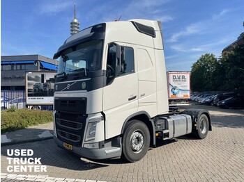 Тягач Volvo FH 460 Globetrotter 4x2T (12/2017): фото 1