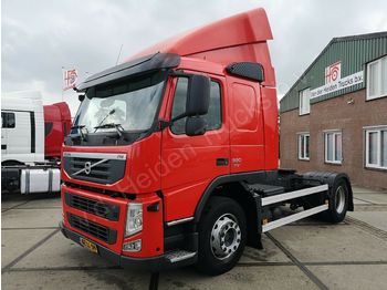 Тягач Volvo FM 330 EEV 4X2 | 682000km | i-Shift