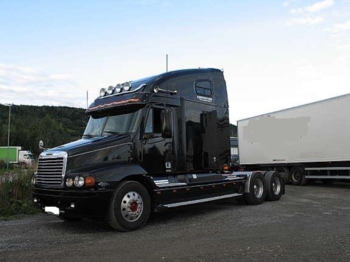 Volvo Freightliner Century Class - Тягач