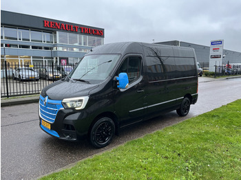 Цельнометаллический фургон RENAULT Master