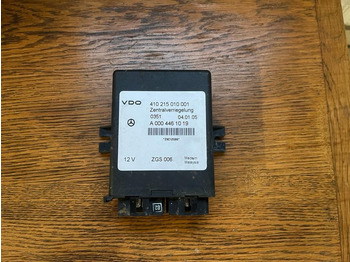 Mercedes VDO Zentralverriegelung Steuergerät A0004461019 - Блок управления