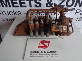 Запчасти Diversen Occ Hydraulisch ventiel 4 bedieingshendels