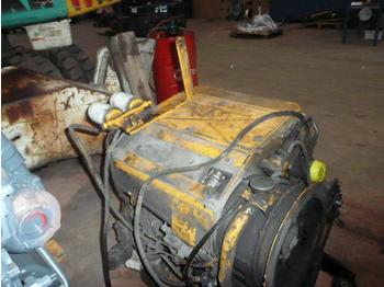 Deutz BF4M913 - Двигатель и запчасти