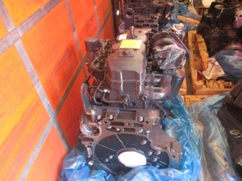 Steyr ,CVT,Profi,New Holland - Двигатель и запчасти