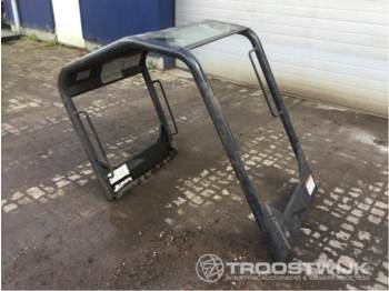 Bobcat  - Кабина