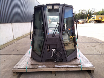 Case New Holland 87388637 - кабина