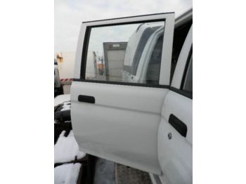 Mitsubishi Tür MITSUBISHI L 200 - Кабина и интерьер