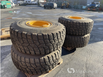 Nokian Däck & fälg Volvo L120 - Колесо