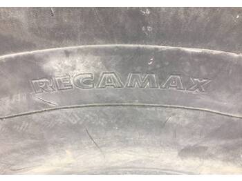 Шина для Строительной техники Michelin Recamax 23.5R25 smooth tyre: фото 3