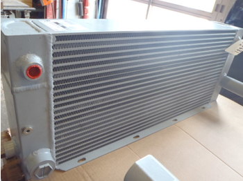 Масляный радиатор для Строительной техники O&K L25.5: фото 1